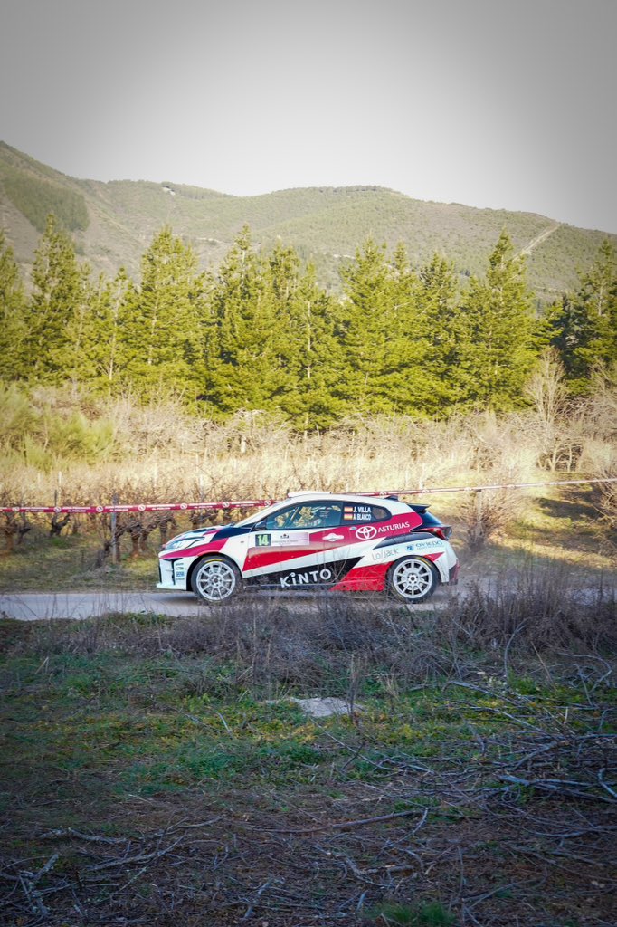 JavierVilla_'s tweet photo. Primeros tramos!

@ToyotaAsturias 
@GrupoLeomotor 

#rally #racing https://t.co/3g0gmivoZk