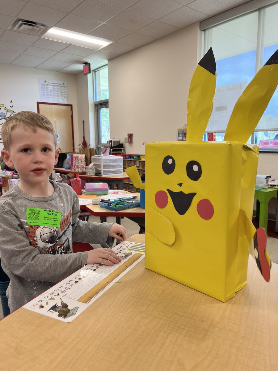 It was great to be a first grader at CGE this week. In house field trip from Piedmont wildlife, pep rally, and our first STEM presentations.