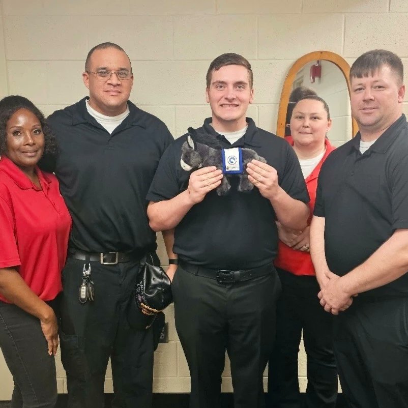 1Programs's tweet photo. #1stTSCVolunteersRock- Making great things happen as volunteers in our local community. #MiniBlackjacksAdventures #MiniontheMove
#Connect | #Communicate | #Care 
@CSMTownsendW @1stTSC_CSM https://t.co/Pj8f2I6I0r