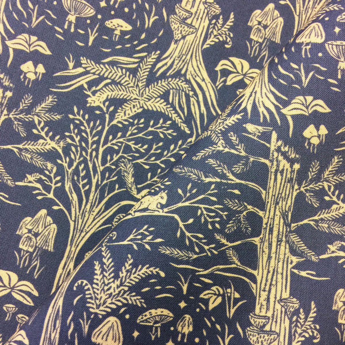 prinfab's tweet photo. π This elegant textile design looks wonderful on our Organic Calico 156gsm. The two-tone print has created a lovely effect on this fabric. Thank you Zoe for letting us share a photo. β
#patternandprint #printandpatterndesign #textileart https://t.co/UoUfSE1SQk