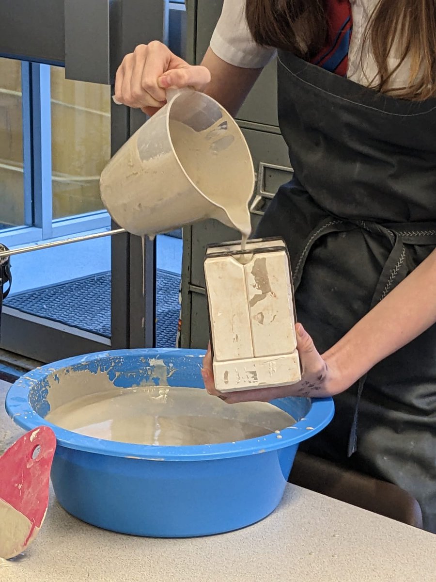 BCBfestival's tweet photo. Join us for February Clay Day! 💓

Our Foundations group at @StThomasMoreCA has been working hard, making pinch pots &amp; slip-cast forms for the Raku firing at this event.

📅  22 Feb 2023, 10am-3pm
📍St Thomas More Catholic Academy

Book your free ticket 👇
https://t.co/SFL2Gfmmwz https://t.co/xd3TYPVJU7