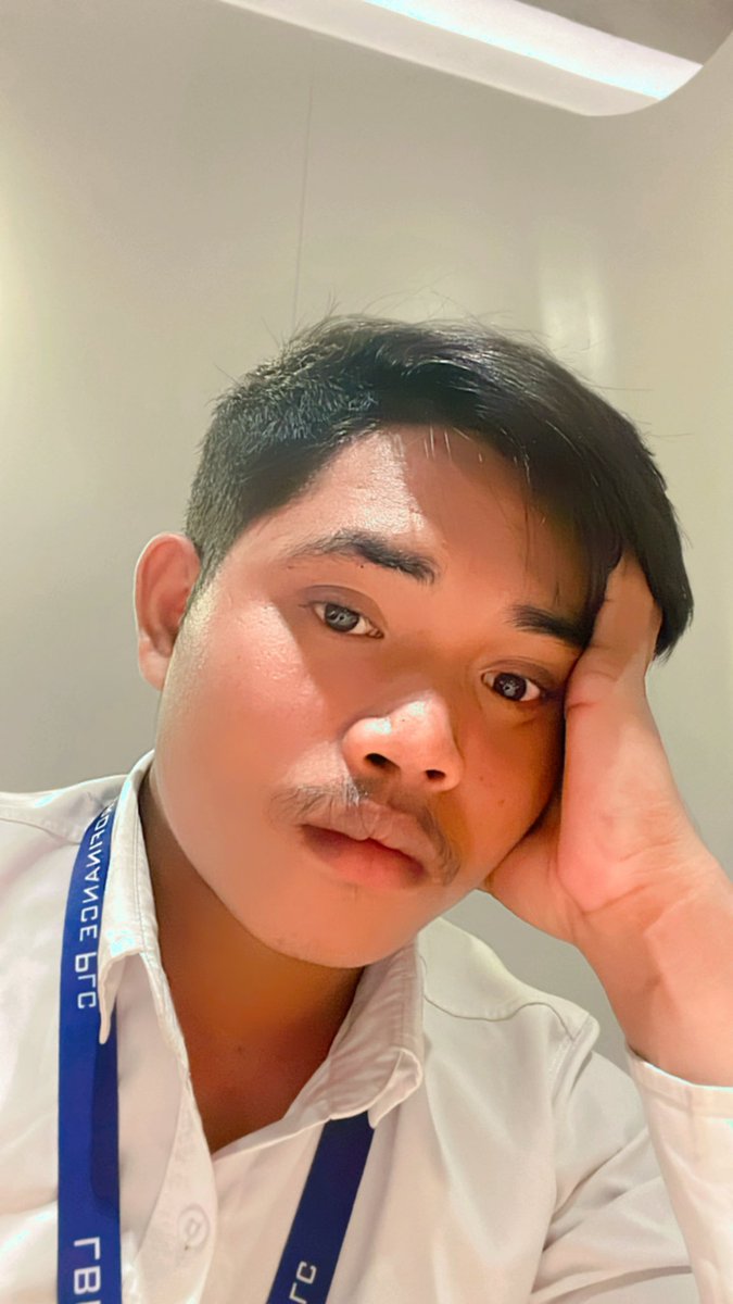 maothea10's tweet photo. មិនថាអ្នកនៅក្បែរអ្នកណានៅជាមួយអ្នកណា អោយតែអ្នកមានក្តីសុខសប្បាយចឹត្ត វាក៏ជាក្តីសុខរបស់ខ្ញុំ ទោះបីម្នាក់នោះមិនមែនជាខ្ញុំក៏ដោយ😊💔 សម្តែង https://t.co/ouxiMgDKYp