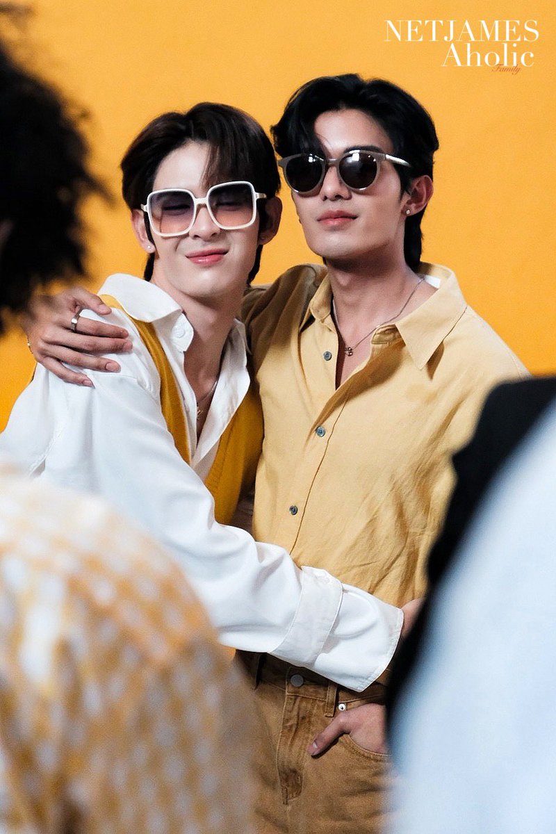 NetJamesAholic's tweet photo. น้อง พี่ ที่รัก ( เบ๋อออออ ).. 🤭🤭

#SwisseXNetJames
#netsiraphop #JamesSu 
#เน็ตเจมส์ #NetJames https://t.co/ami246kJch