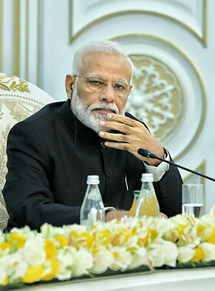 कितने प्रतिशत लोग 2024 में नरेंद्र मोदी जी को तीसरी बार प्रधानमंत्री बनाना चाहते हैं ?? 25% - 50% - 75% - 100%