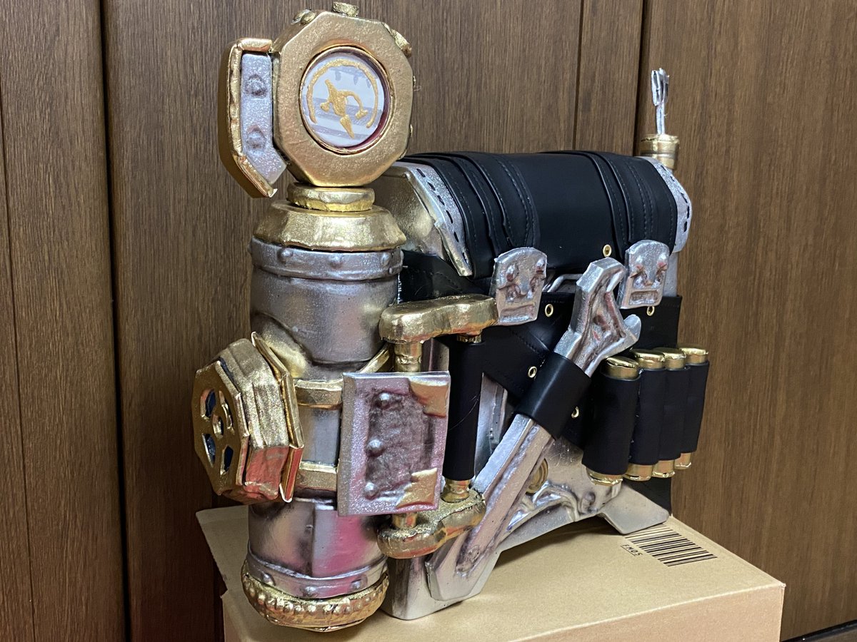 mmm_appleland's tweet photo. FF14の機工士の機工兵装できた〜！！！！塗装はスイスイシャドウブラックでやらせてもらってます！！！この鈍く輝くスチパンっぽい雰囲気すごくよき……！素晴らしい塗料です……🥺❣️

#ネオイシュガルディアンレンジャー作成
#スイスイシャドウブラック https://t.co/WQ8S6sbfVv