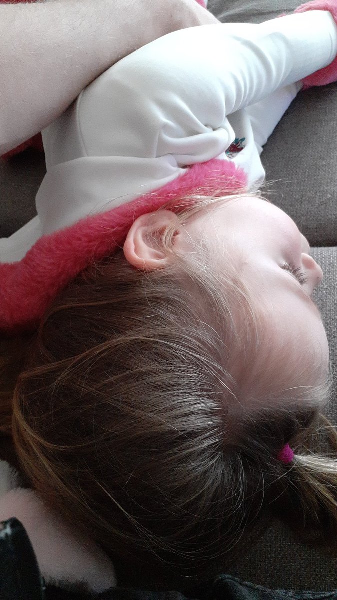 NickAllemeersch's tweet photo. @Ashcryptoreal Hoping for some luck myself or some luck for anyone in the same situation or any difficult situation. Already four years hospital in and out. Just 1 day back home and I hope it will stay that way for some time. Every help is welcome or even a simple message to my daughter Mila❤ https://t.co/OJ8aFrsyNG