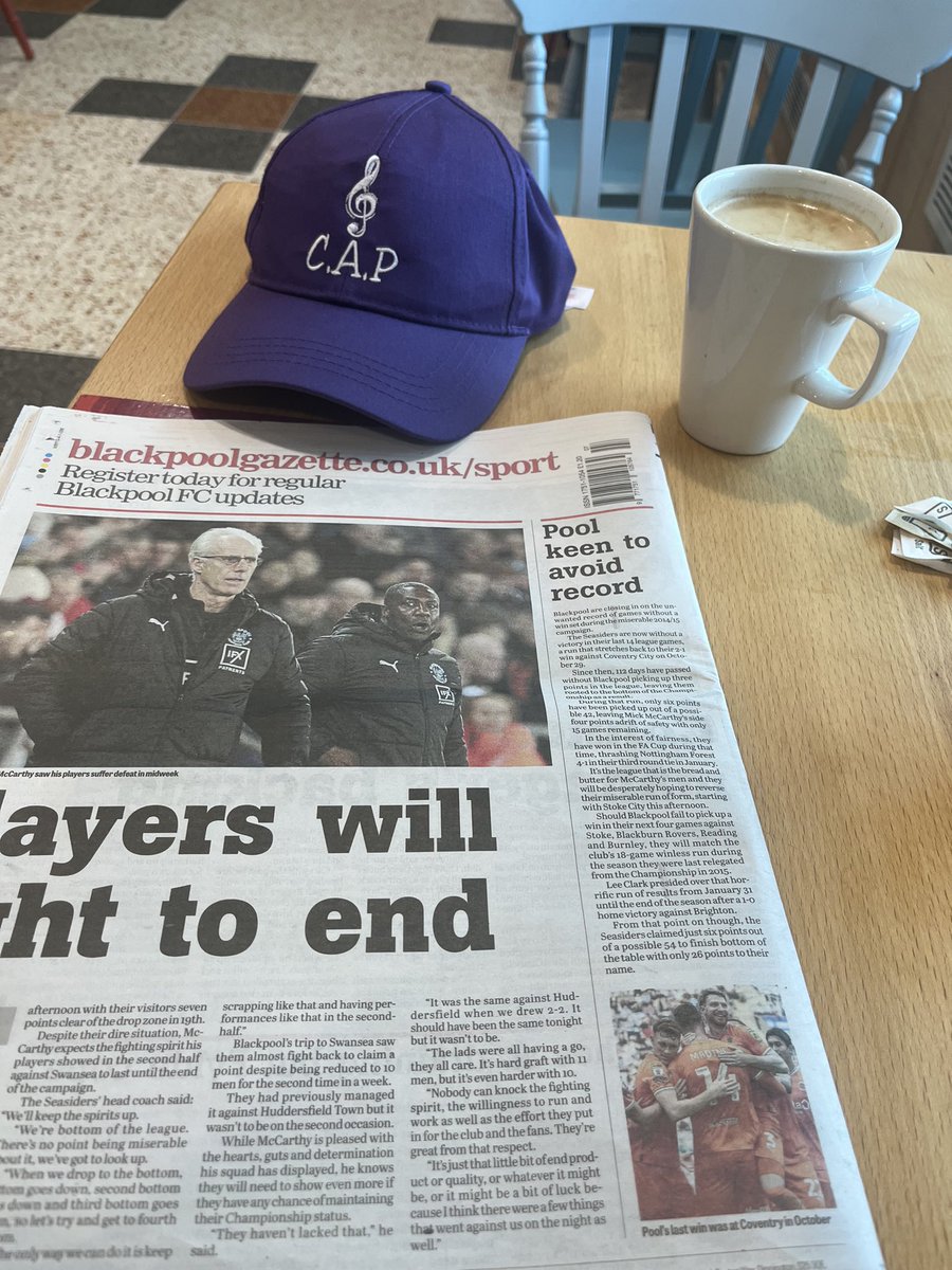 RayCoatesVoice's tweet photo. I’m IN and we’re gonna win! #prematch #blackpool @BlackpoolFC with @The_Gazette Pre match reading come on you #seasiders @TheSeasidersWay 🙏💜🧡
Ps found my #football #spiritualhome https://t.co/7tjVNPMK02