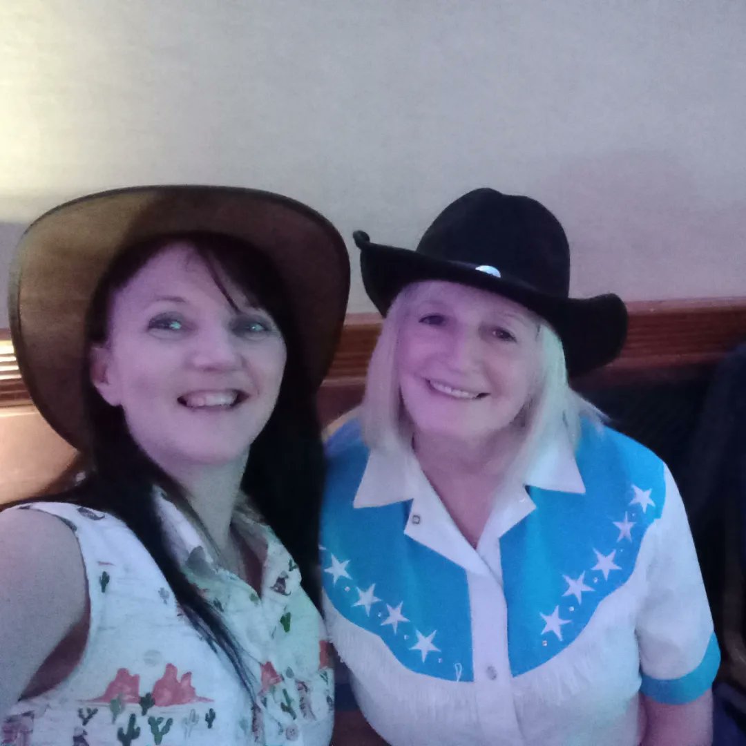 Wild_Lassie's tweet photo. Blackpool you were fab 👌 afterparties almost broke us - but not quite 🤠🎶 #Blackpool #grandhotel #vaqueros #countryweekend #countrymusic #cowboyhats #blackpooltower #linedancing #country #livemusic https://t.co/DLeBLgbkwL