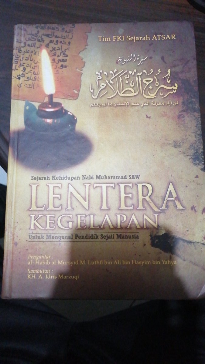 izzahannia04's tweet photo. @literarybase Terekomendasi nder https://t.co/iP8mSQztJJ