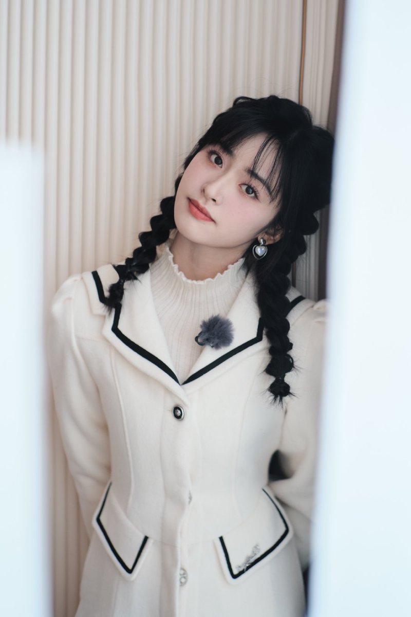 PHmooncakes's tweet photo. #ShenYue studio weibo post 2.18.23

Beautiful as always !😘💛

Yy's Today’s  OOTD   for #InfiniteTranscendenceClass #memoriesbeyondhorizon new episode 8:20 Tonight

#沈月 https://t.co/rN4f7cpMDr
