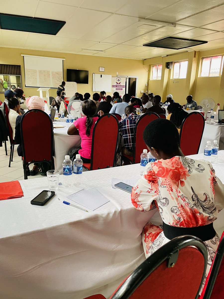 talentmaposa's tweet photo. #HappeningNow training of 45 Midlands &amp; Masvingo CSO&amp;CBOs on Law making @NASCOHZW1 @APAWomensAgenda @icodzimtrust @awdf01 @UAFAfrica @AllianceofCBOs @nangozimbabwe @UNAIDS_ESA @UNDPAfrica @FordFoundation @OttoSaki @OxfamEAfrica @amplifyfund @SwedeninZW https://t.co/oZiaEmT0sc