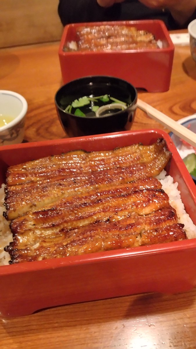 よねよねよん子 tweet media