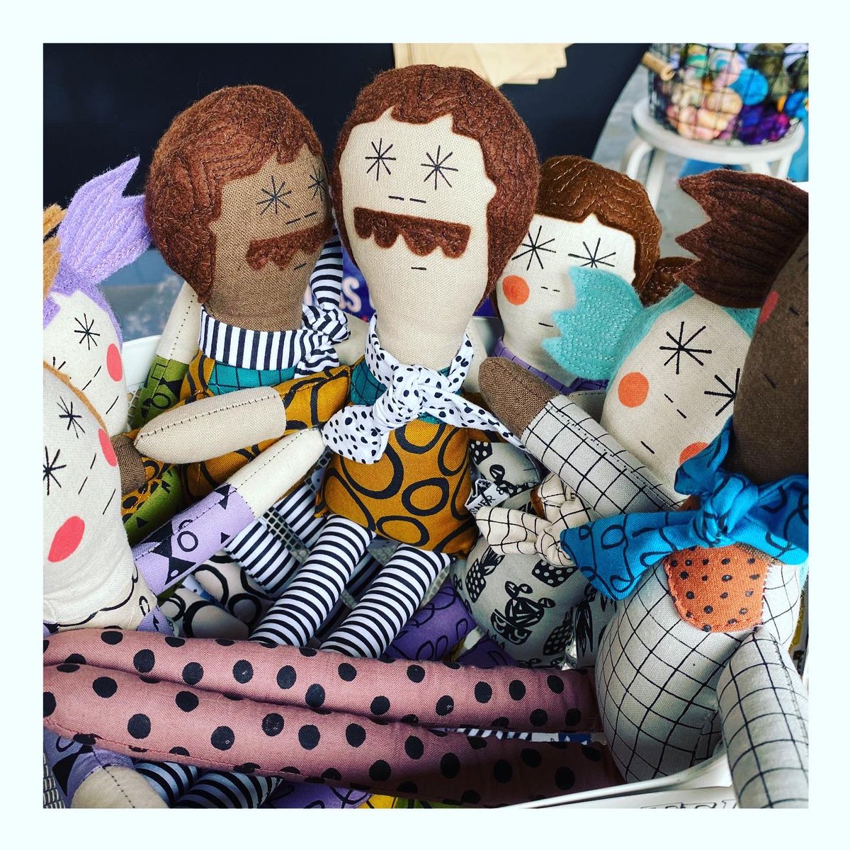 posner_nome's tweet photo. We are at Chorlton Makers Market today until 4pm. (Building work in our usual spot so we are over the road from the school playground) #posnerandposner #textiles #makersmarketchorlton #clothes #indiebiz #manchester #cityinspiration #colourandpattern https://t.co/bfv5ZnDuXu