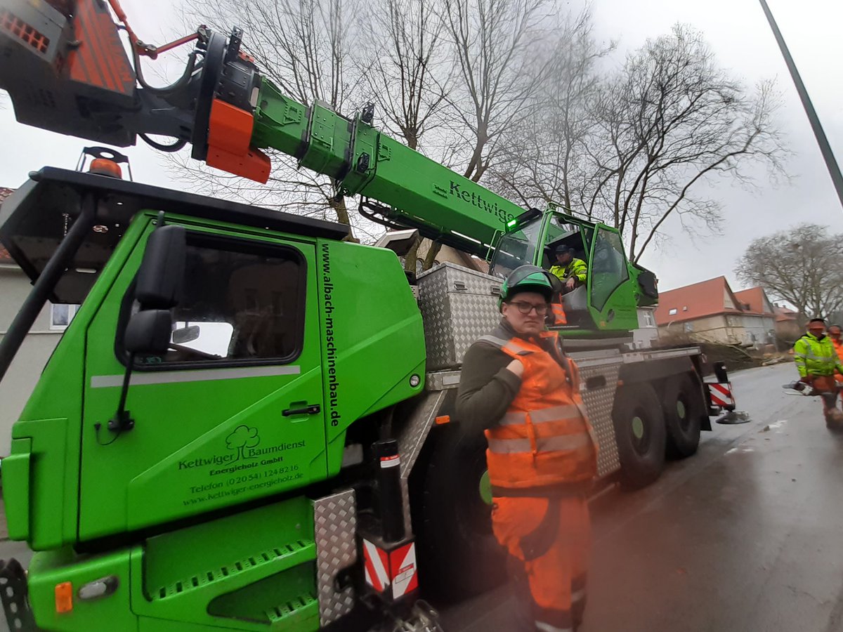 mariuskarma's tweet photo. #Duisburg #Wedau die Aktion zerstöre #SechsSeenPlatte geht weitet. https://t.co/h9CZlht8KD