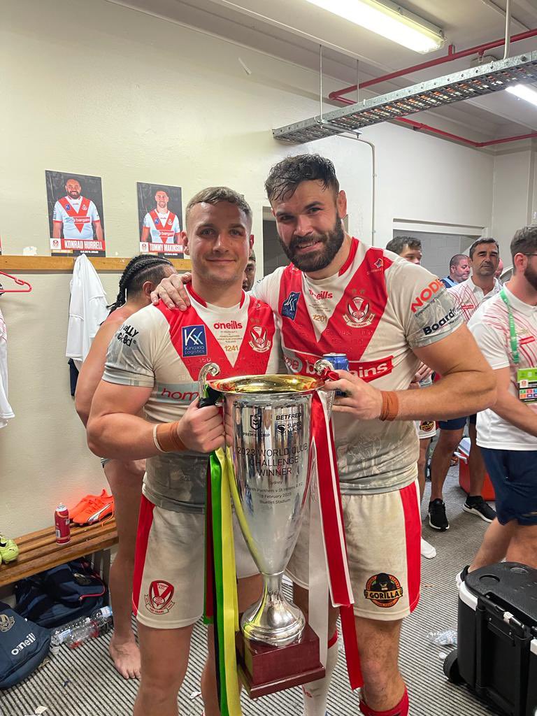 engywalmsley's tweet image. Get that into you @PhilGould15 🌚