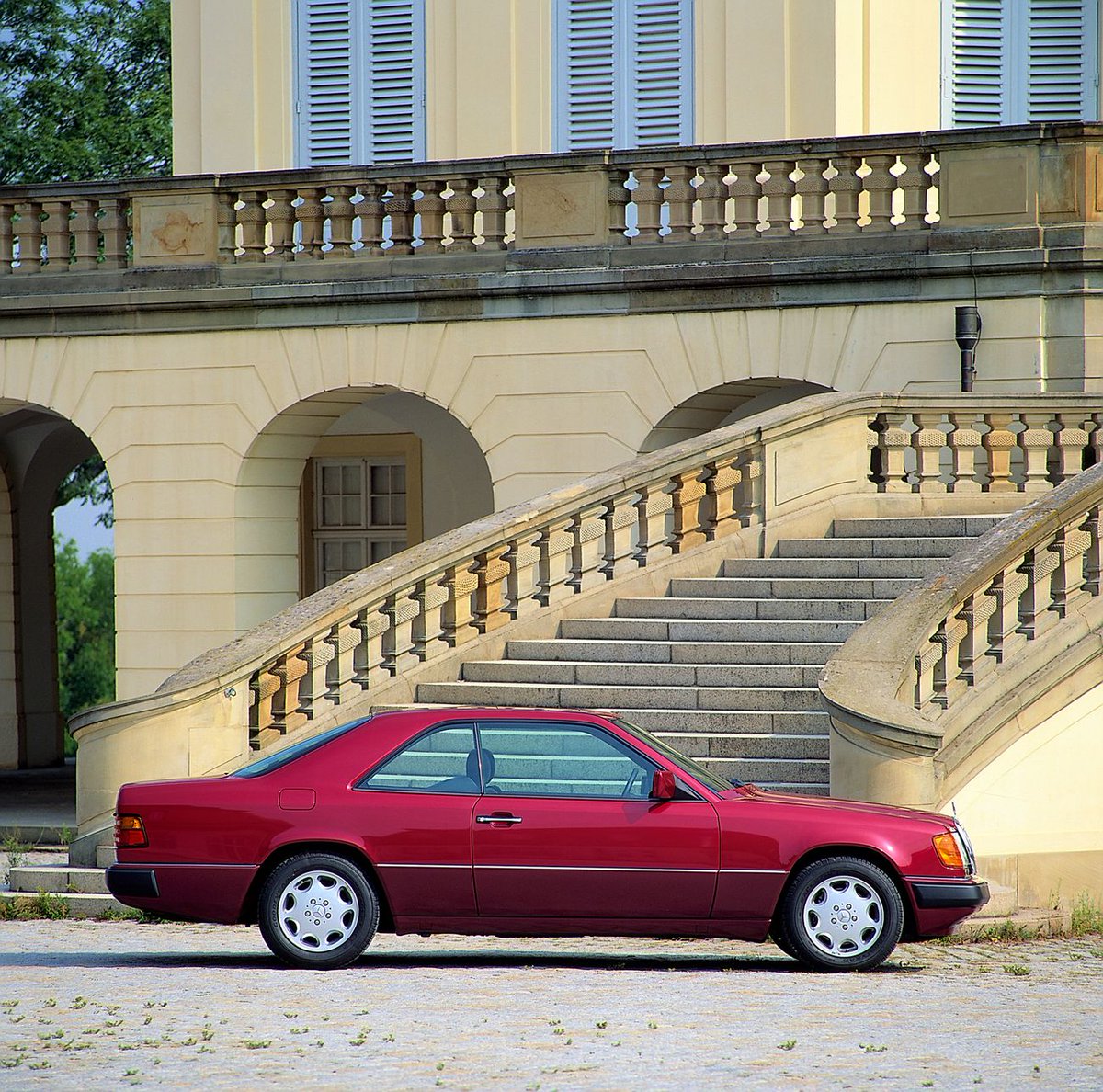 MB_Museum's tweet photo. 📸 Our marketing department has had several models photographed in front of this Castle Solitude staircase over the decades. #MBclassic https://t.co/dOxKbnhwSw