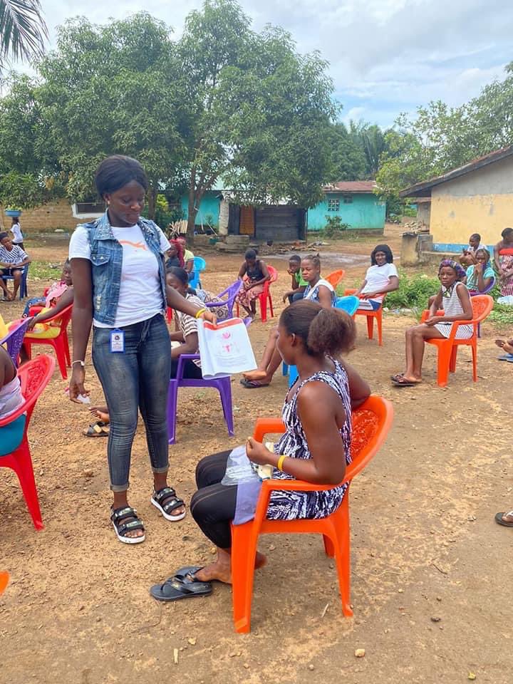 Kemah Vivian Lymas Tegli tweet media