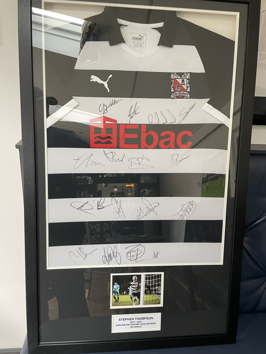 p4d5tar's tweet photo. Finally back from the framers and ready for the bar wall , this one’s a special one as it was given to me a lad I grew up and then turned out to be @Official_Darlo ledge and record goal scorer !! Cheers @s_thompson_89 I’m made up with it !! #goalsgaurenteed #darlo https://t.co/ipeSNPmtX1