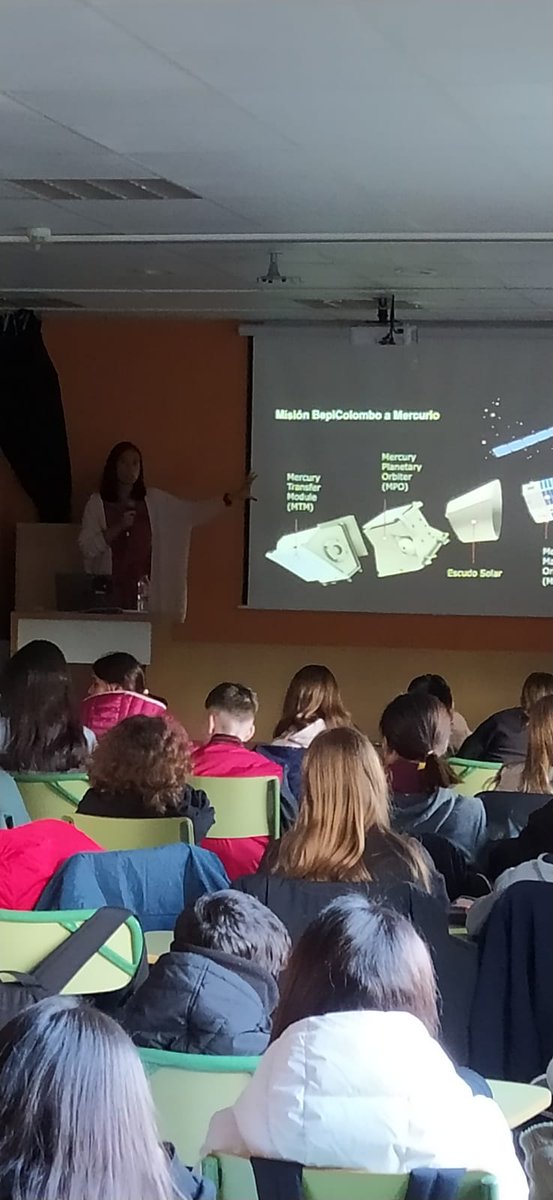 iesamoreno's tweet photo. Para terminar la semana del #diadelamujerylaninaenlaciencia tuvimos el honor de escuchar a Santa Martínez, coordinadora de las misiones científicas de la Agencia Espacial Europea (ESA). Misión BepiColombo, ¡hacia Mercurio!" https://t.co/JaCxa6iVT0