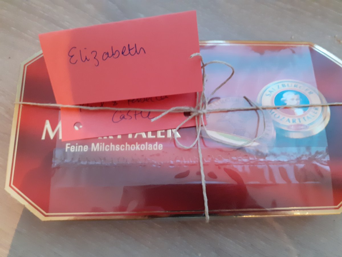 ER_Alpine's tweet image. Always a #surprise to receive chocolates from happy members #AlpineClub #hospitality excellent #service