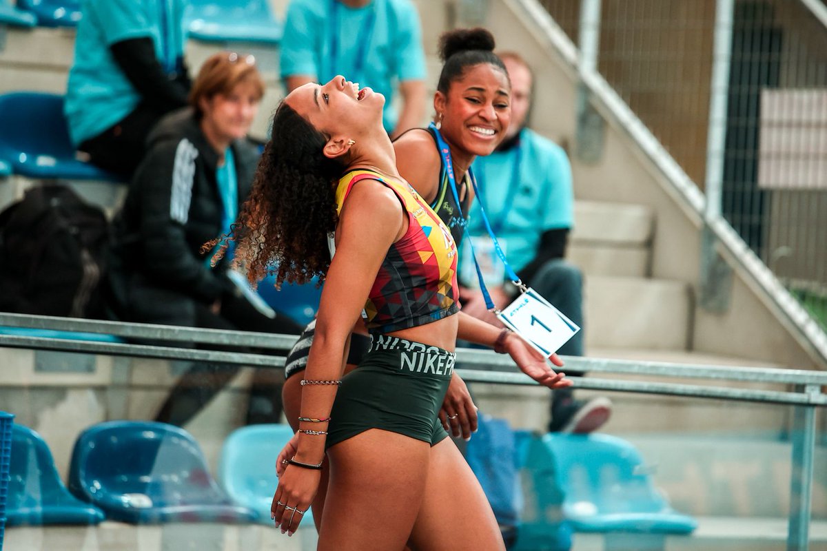 oceans_news's tweet image. #Athlétisme 

L’athlète franco-togolaise Naomi Akakpo a remporté, ce week-end, la médaille de bronze aux championnats de France sur 60m haies, avec un nouveau record national en 8.40s.

#TgTwittos 
#Oceansnews #Athlétisme