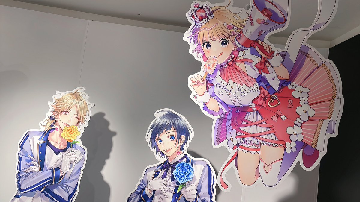 #HoneyWorks展 
行けた〜🫶♡ヤマコさんのちびキャラ絵すきすき
(ライブシーンで3Dについて友達と語り合い過ぎて職業病すぎた) 