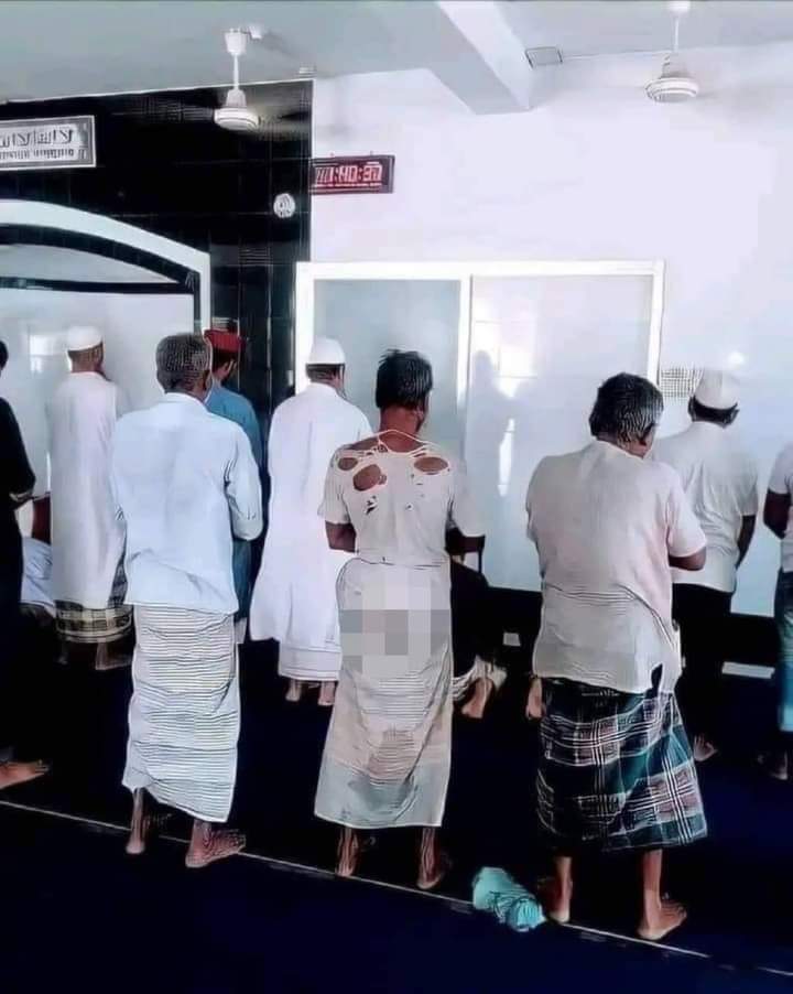 MahamudAlve's tweet photo. This is islam�� https://t.co/avTppj2BFO