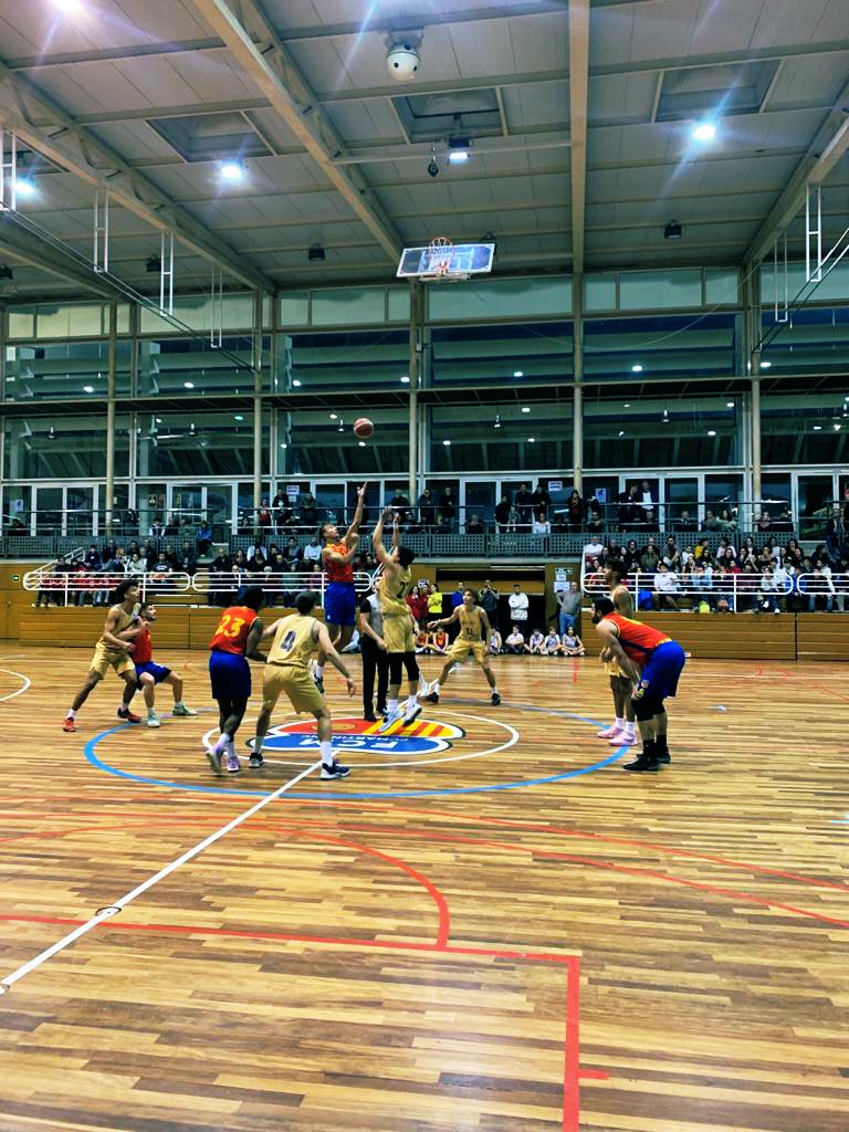 martinencbq's tweet photo. MATCH DAY🔛
⛹🏻♂️ Sènior A masculí
🏆18a JORNADA #LigaEBA
🗓️ 18/02/23
🆚 @CBEsparreguera
⏰ 18h
🏠 Pavelló Municipal Guinardó
😏⚔️ Us ho perdreu!? Us esperem!!
#SomMartinenc #SomEBA https://t.co/Ef201goIzC