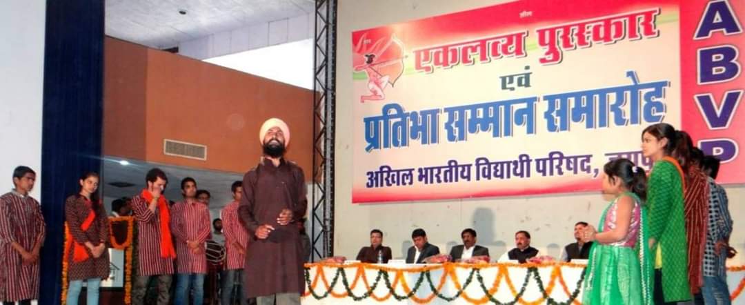 manojoutbound's tweet photo. #NationFirst https://t.co/rlZMjdNVAZ