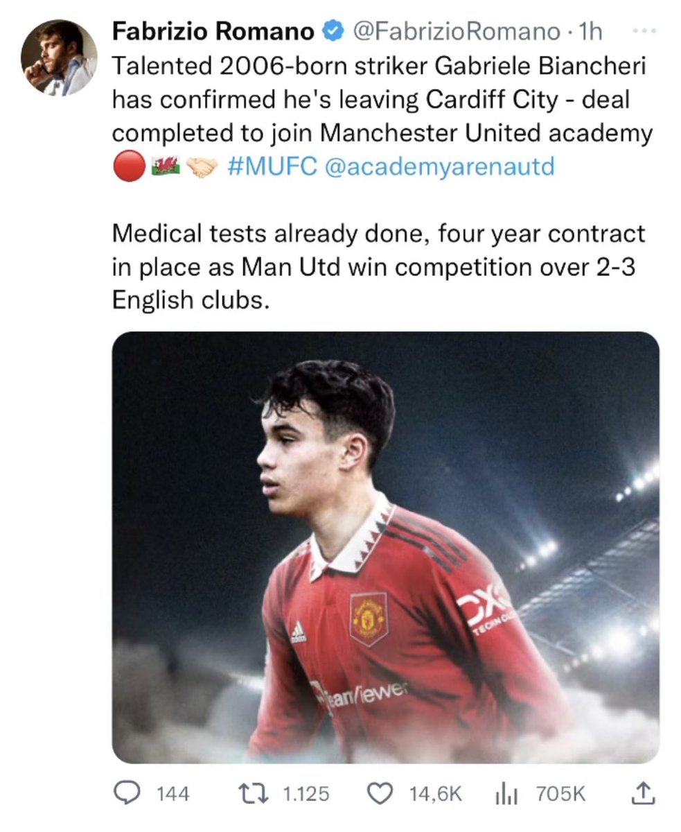 rapidrashy's tweet photo. According to @FabrizioRomano, @ManUtd complete the signing of young striker Biancheri.

#MUFC #MUN #ManchesterUnited #ManUnited #ManU #GGMU #transfernews #transfertalk #ManUtd #United https://t.co/qUdLp4GII2