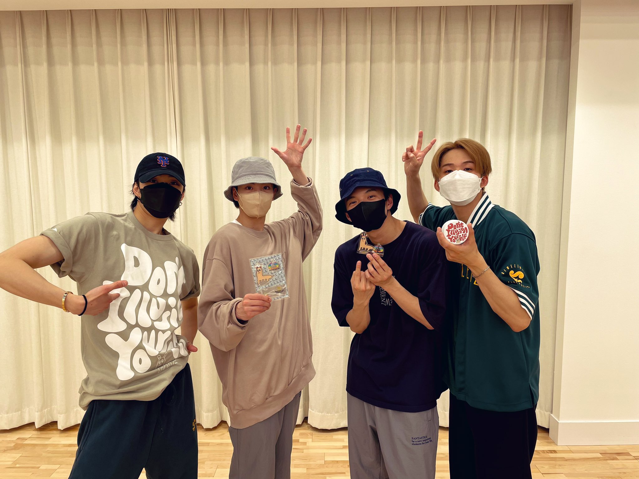 堀夏喜 ホリナツ ホリナツのカンムリ（仮） Tシャツ ホリナツのカンムリ（仮）【公式】 on X: 