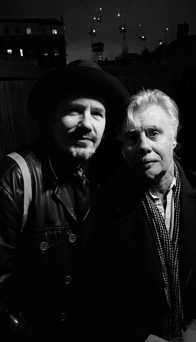 AutumnSaints's tweet photo. What a night @NellsLondon with the legendary @glenmatlock and his band @TheMontecristos @HallawellJ @ChrisMusto15 #jimlowe We had a blast! A packed house. Some great new tracks along with classics too. Much obliged and see you soon ❤️🤠 https://t.co/NOB8menWZH