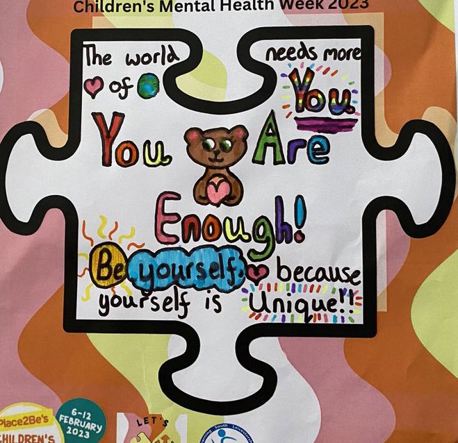 SKprimary's tweet photo. @lslssp lots of fabulous puzzle pieces all around school. Mental Health Week #letsconnect https://t.co/7ZGMyBYNvo