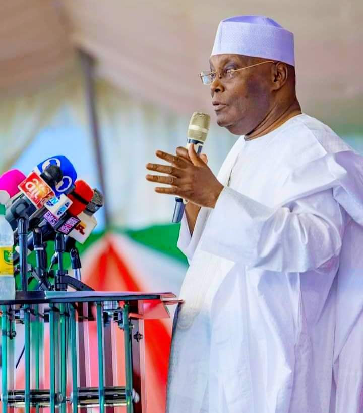 ikenga_power's tweet photo. If competence is the standard, there is no candidate with the experience, capacity and understanding of the issues like Atiku Abubakar. Atiku Abubakar is a job creator, a quality that Nigeria needs at this critical time of national economic distress.
#TeamAtiku https://t.co/f76KtZDhVy