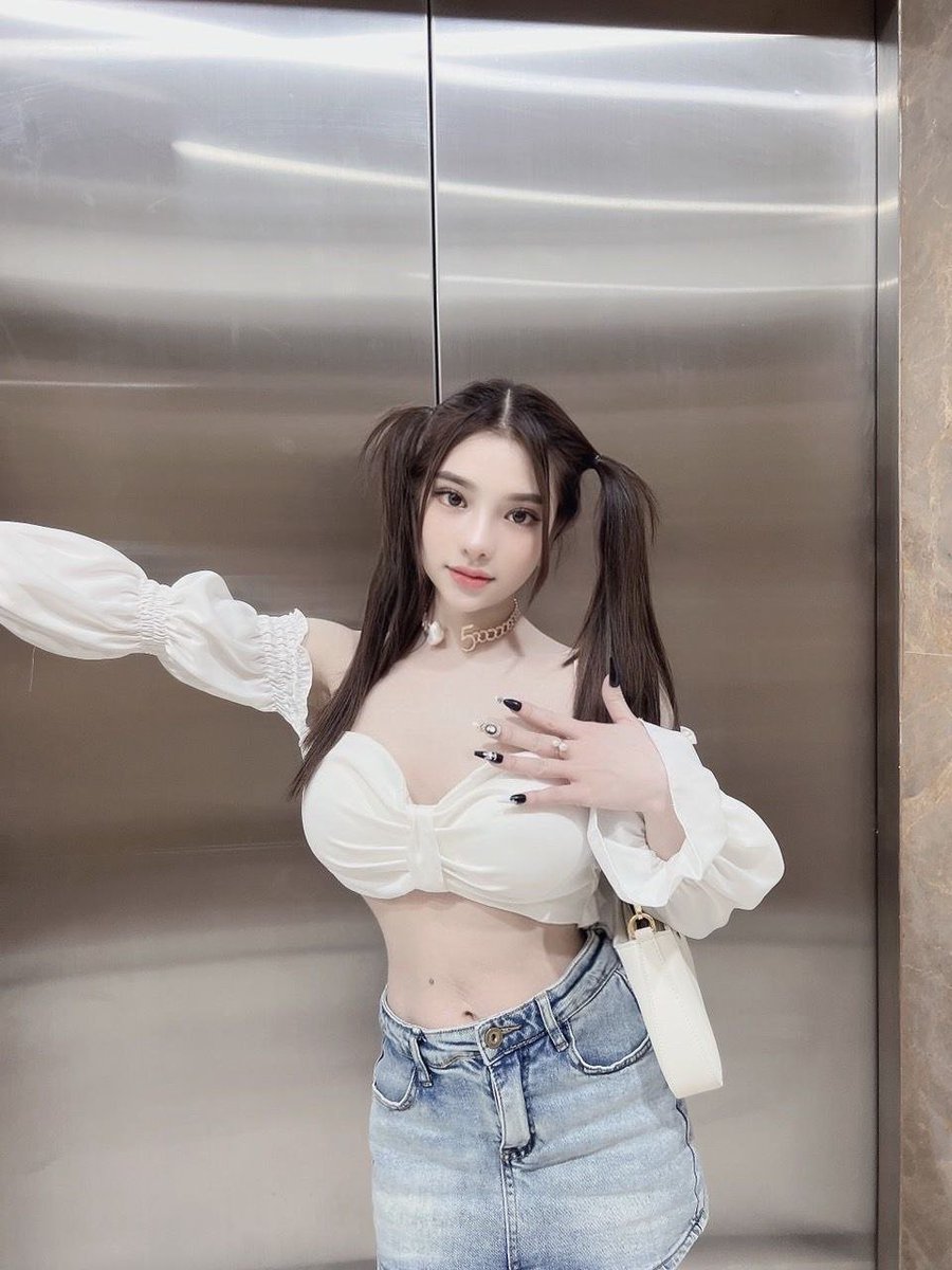 我马上到了 哥哥准备开门哦 
cbdh.vip