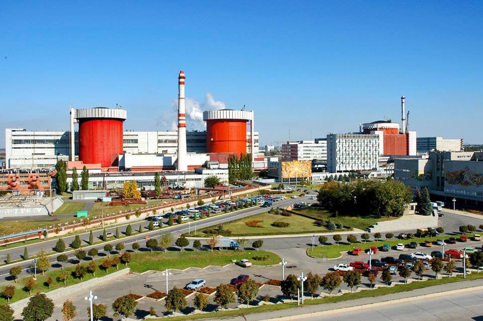 GYI_ua's tweet photo. ❗️ During today's missile attack, 2 ruzzian missiles flew near the South Ukrainian nuclear power plant, - Energoatom

#Ukraine #UkraineWillWin #Ukraina #Ucrania #War #news #RussiaIsATerroristState #RussiaUkraineWar #Russia #RussianLosses #RussiaIsANaziState https://t.co/lZkxlcUOrd