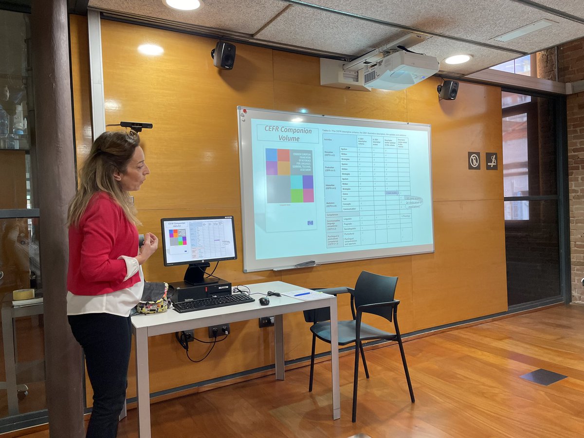 Susana Lorenzo-Zamorano shares a case study in which Infographics are used as mediators and then links this idea to the descriptors in the Companion Volume of the CEFR ✅#pensa23