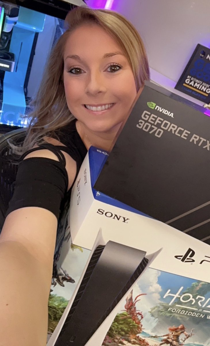 HeadShotChick's tweet photo. Today is the day for our big giveaway on Twitch๐ There is still time to enter! The winner will choose a PS5, 3070 @nvidia GPU or $500 cash!
Canโt wait to see who wins! ๐
Live nowโฌ๏ธโฌ๏ธ
https://t.co/XY363YnTCP
#ps5giveaway #graphicscardgiveaway https://t.co/szmovJPe8U