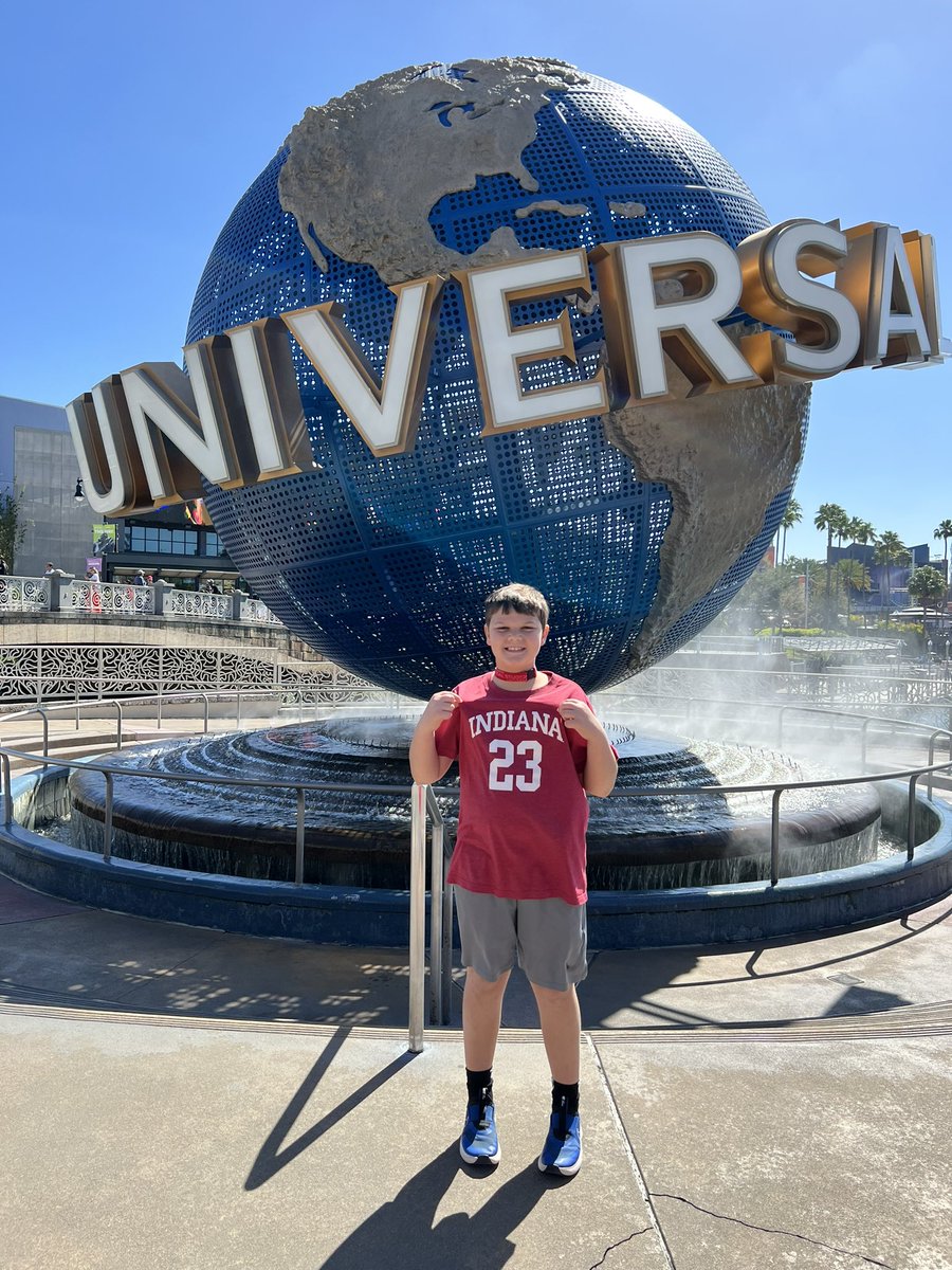 tlith2013's tweet photo. Let’s go Hoosiers and TJD. Sporting our Hoosier gear for TJD and a win. @TrayceJackson https://t.co/Q37GPTZ1UA