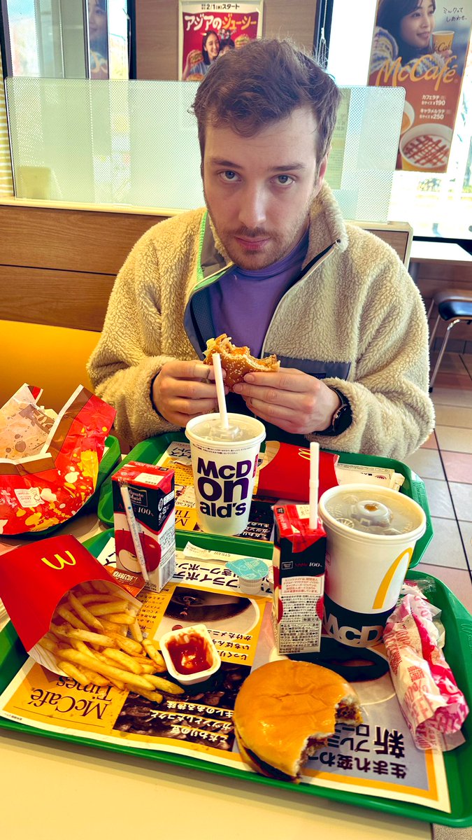 Chris Broad tweet media