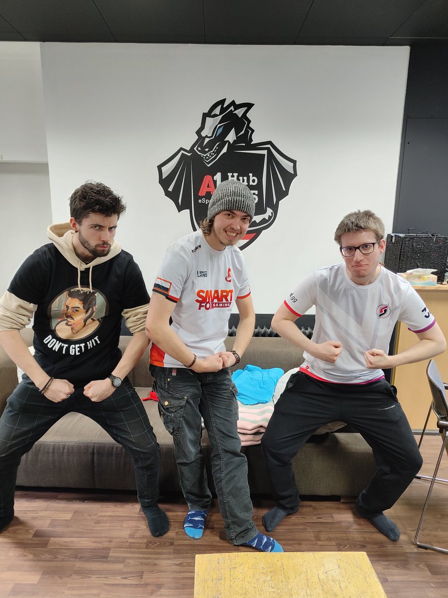 WAG_smash's tweet image. WAG Monthly #20 has just concluded, congrats to @BronLyksa for winning the tournament!
#WAG

🥇 SFG | Byron @BronLyksa
🥈 SKED | Jaka @Jaka_SSB
🥉 WAG | Scalez @ScalezSSB