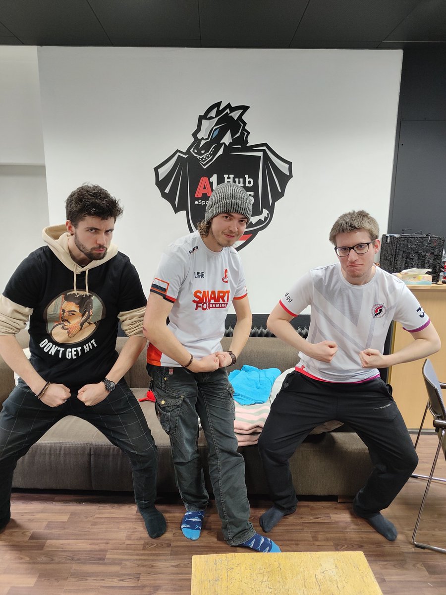 WAG Monthly #20 has just concluded, congrats to <a href="/BronLyksa/">Aska</a> for winning the tournament!
#WAG

🥇 SFG | Byron <a href="/BronLyksa/">Aska</a>
🥈 SKED | Jaka <a href="/Jaka_SSB/">Jaka</a>
🥉 WAG | Scalez <a href="/ScalezSSB/">WAG | Scalez</a>