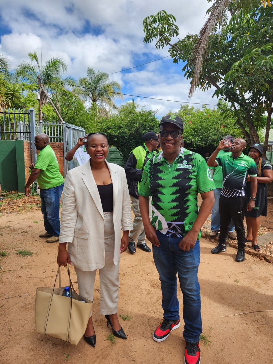 Leadership par excellence conversating after a very informative PEC meeting. Chief of Governance Dr Nasiphi Moya <a href="/nasiphim/">Dr Nasiphi Moya</a> with Provincial Chairperson <a href="/sello_lediga/">Sello Lediga</a>, setting the tone for 2023. 

#WeActAsOne 
#ActionSAproject2024 
#LetsFixLimpopo 🇿🇦💚