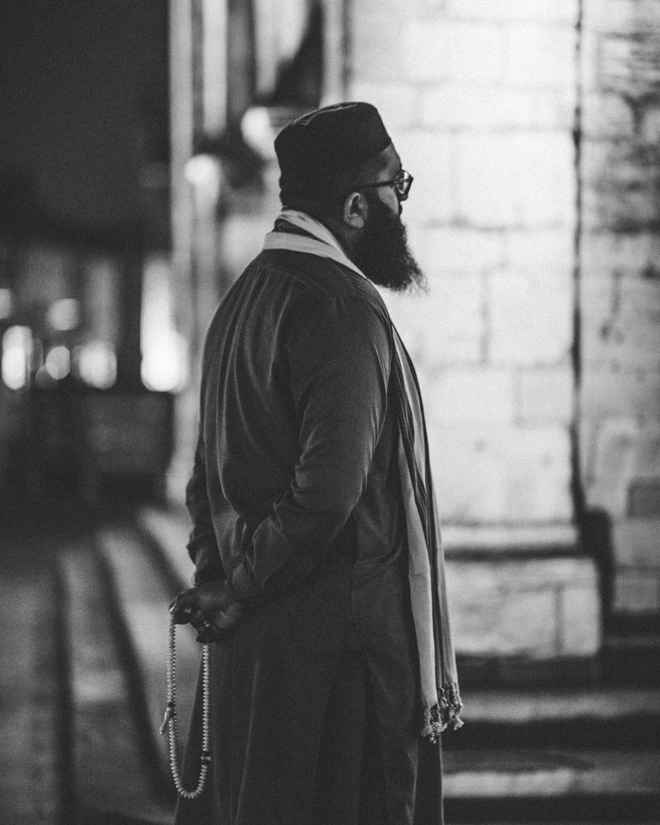 VandalWRLD's tweet photo. Turkey &amp; Syria Vigil.🕊

Offered some of my time on Monday 13th Feb to capture some of the emotion spoken at the event to raise awareness and togetherness on the night within the middle east.🙏🏻

#Photography | #TurkeyEarthquake https://t.co/jSioHspX1i