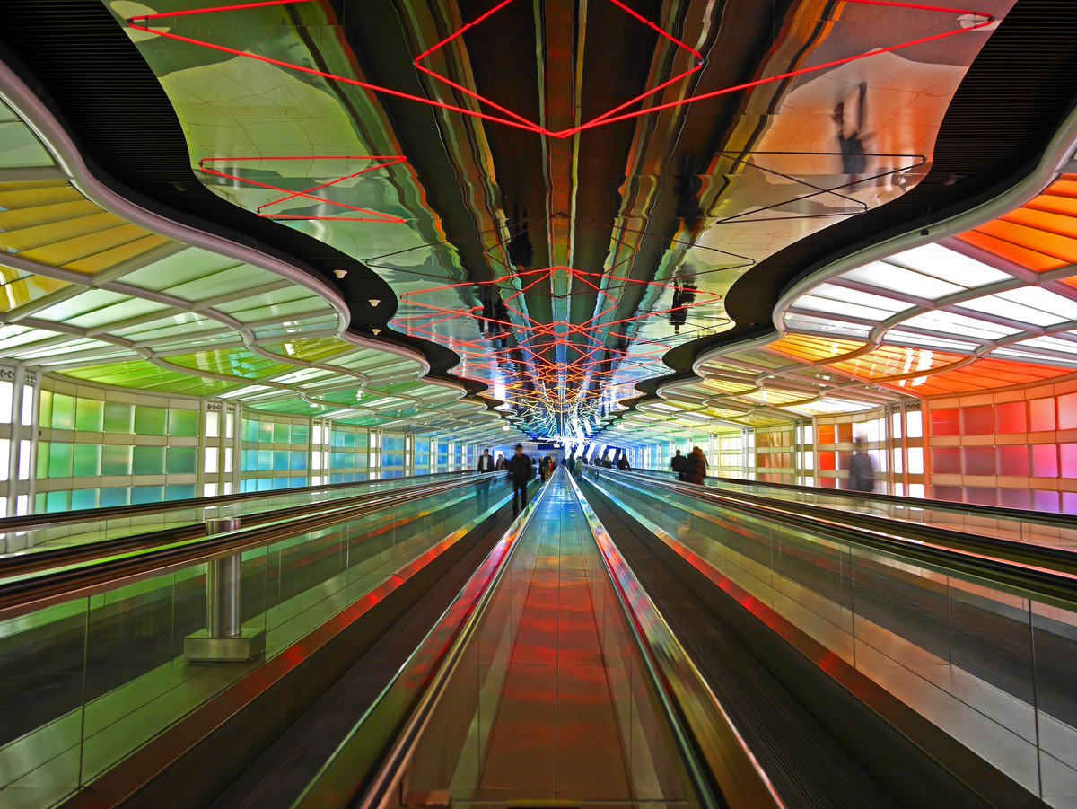 LavkerLab's tweet photo. Rhapsody in Color
1st place @dpreview 
Challenge #12 in the Transportation series

#Panasonic #Lumix #DMCGX7
The iconic "Gershwin Tunnel" connecting United Airlines Concourses B &amp; C at O'Hare International Airport in Chicago.

#OHareInternationalAirport #rhapsody #colorfultunnel https://t.co/RcrS82uMcA