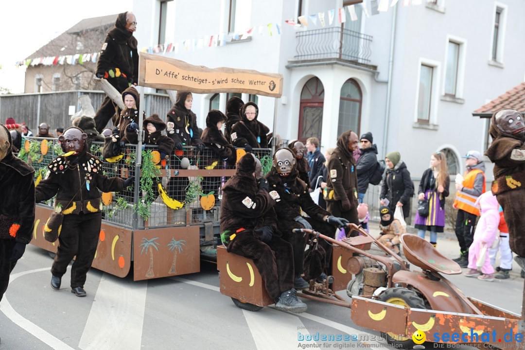 seechat's tweet image. Narrensprung - Fasnetsumzug 2023: Baienfurt, 18.02.2023

#Fasnet, #Fasching, #Baienfurt, #Fasnetsumzug, #Narren, #Dorffasnet, #Boiafurt, 
#BODENSEEMEDIEN, #ILOVEBODENSEE, #bodenseemedia, #BODENSEECOMMUNITY, #bodenseelove, #bodenseephotography, #Bodensee, #BodenseeParty, #SEECHAT