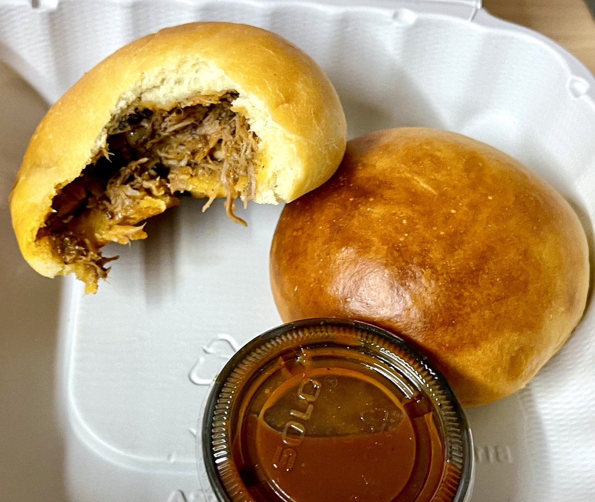 BuffaloFood's tweet photo. @southernjunction716 has your brisket biryani bowl, pulled pork kolaches, and barbacurry flatbread with Keralan coconut sauce until 5 pm. Walk in at 27 Chandler or order at https://t.co/KJpoivIbTM  #ThisIsGuildWork @GetTexish https://t.co/gXBmrJksn9