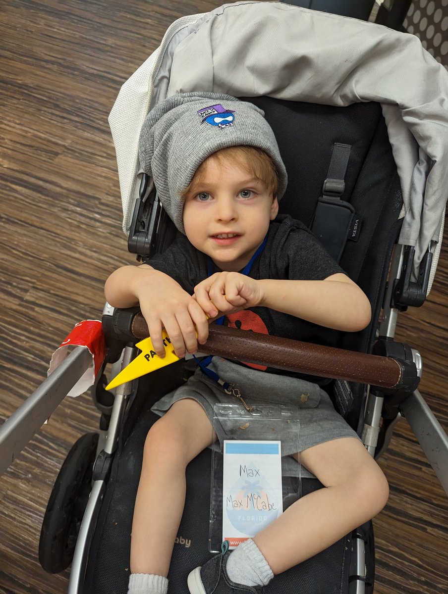 It's my first <a href="/fldrupalcamp/">Florida☀DrupalCamp -</a>! Thanks <a href="/midwestcamp/">MidCamp</a> and <a href="/getpantheon/">Pantheon</a> for my awesome swag. I love it! #Drupal #FLDrupal #FLDrupalCamp #DrupalCampFL #FLDC2023