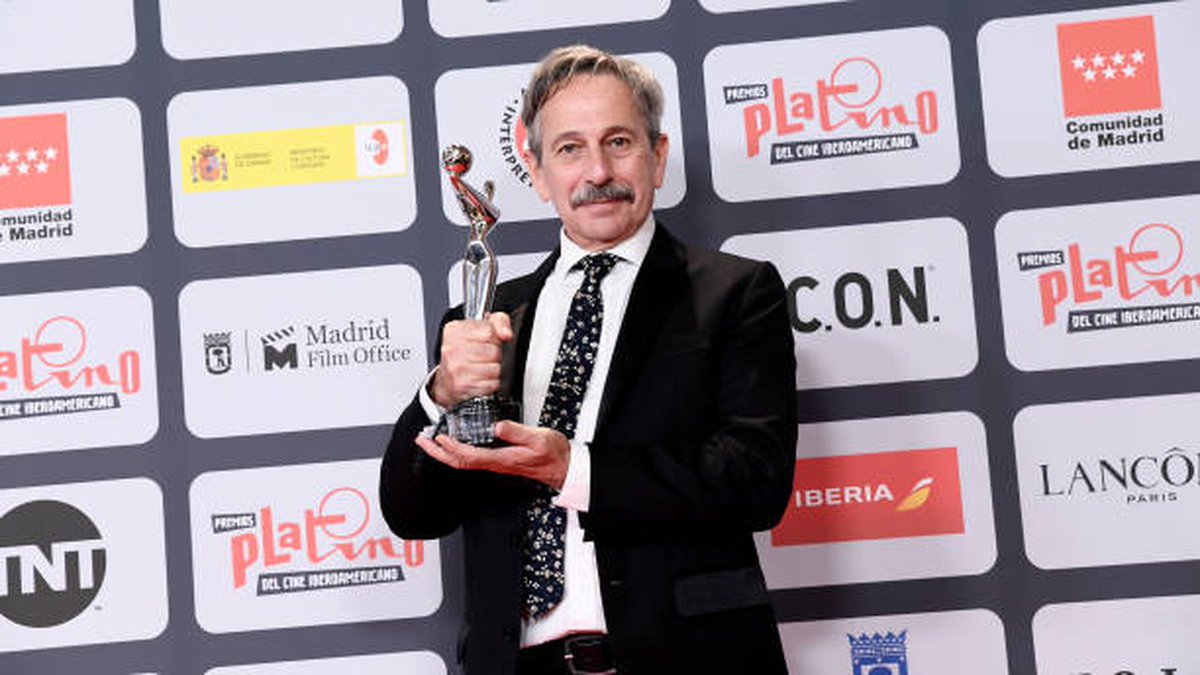 PremiosPLATINO's tweet photo. Los ganadores en ediciones pasadas, presentes en nuestra #Shortlist para los #10PLATINO 👇

En la categoría de Mejor Interpretación Masculina, aparece nuevamente el tres veces ganador del PLATINO, el actor chileno Alfredo Castro, en esta oportunidad por Inmersión. https://t.co/4PnLslFXlU