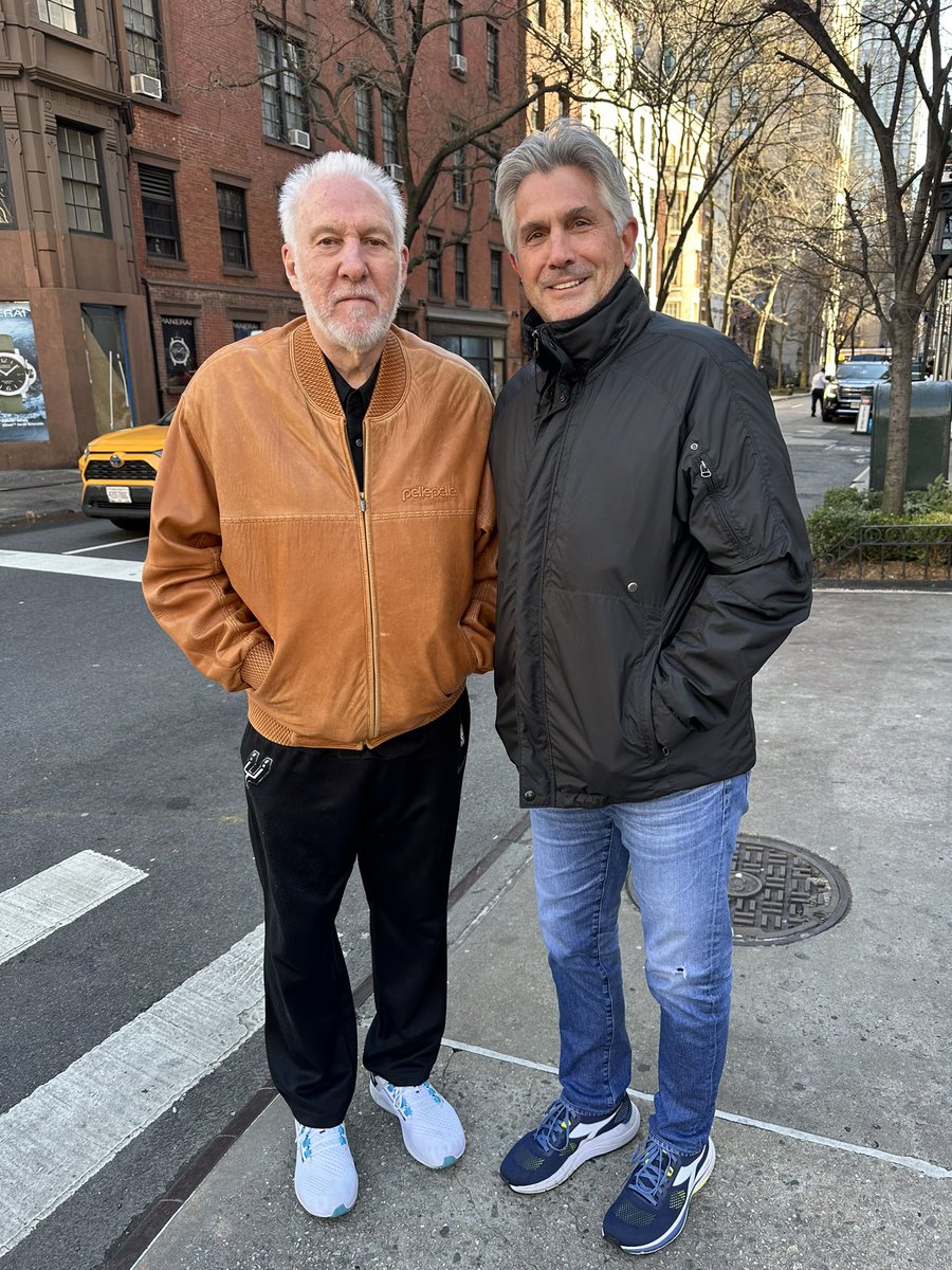 cynicalnyk's tweet photo. My pops just met Gregg Popovich on the street 😭😭 https://t.co/cMkxoP37hm